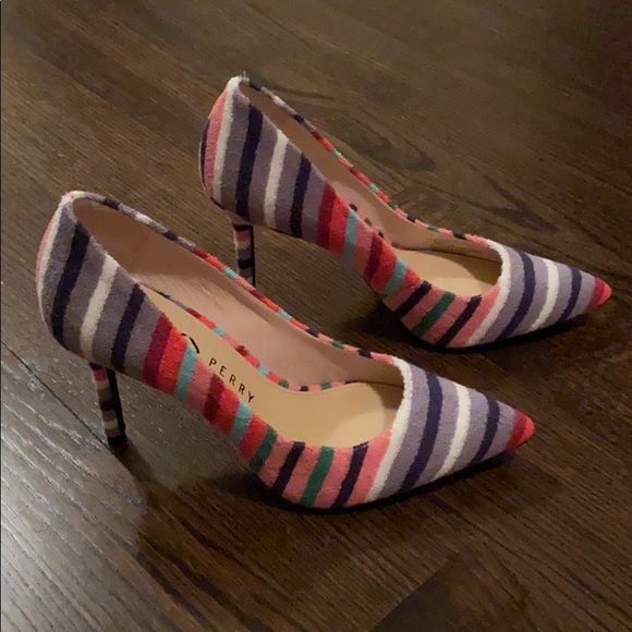 Striped Katy Perry shoes - Picture 2 of 4